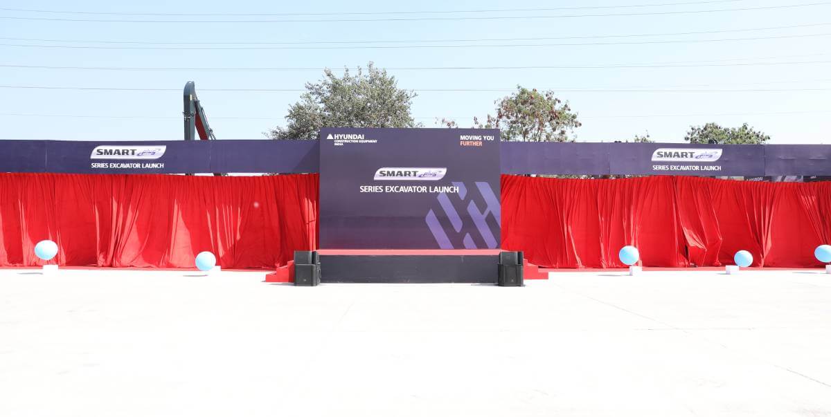 Hyundai SMART Plus Excavator Series Launch- Set Up