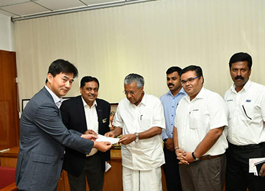 HYUNDAI STANDS WITH KERALA