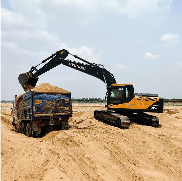 R215L SMART X Plus excavator suited for Land Development